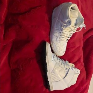 Used Nike Sneakers